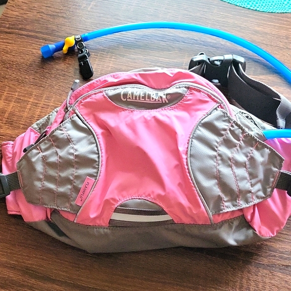 Camelbak Fannypack - Picture 1 of 11